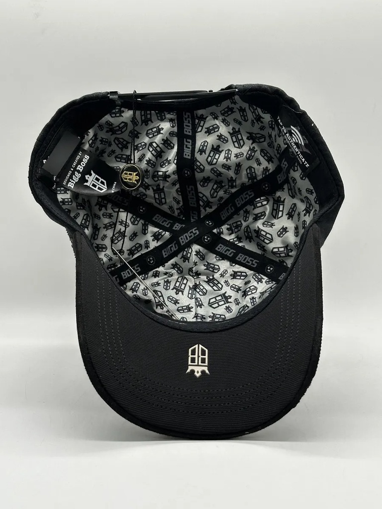 BIGG BOSS BOSTON MURAKAMI TOTAL BLACK