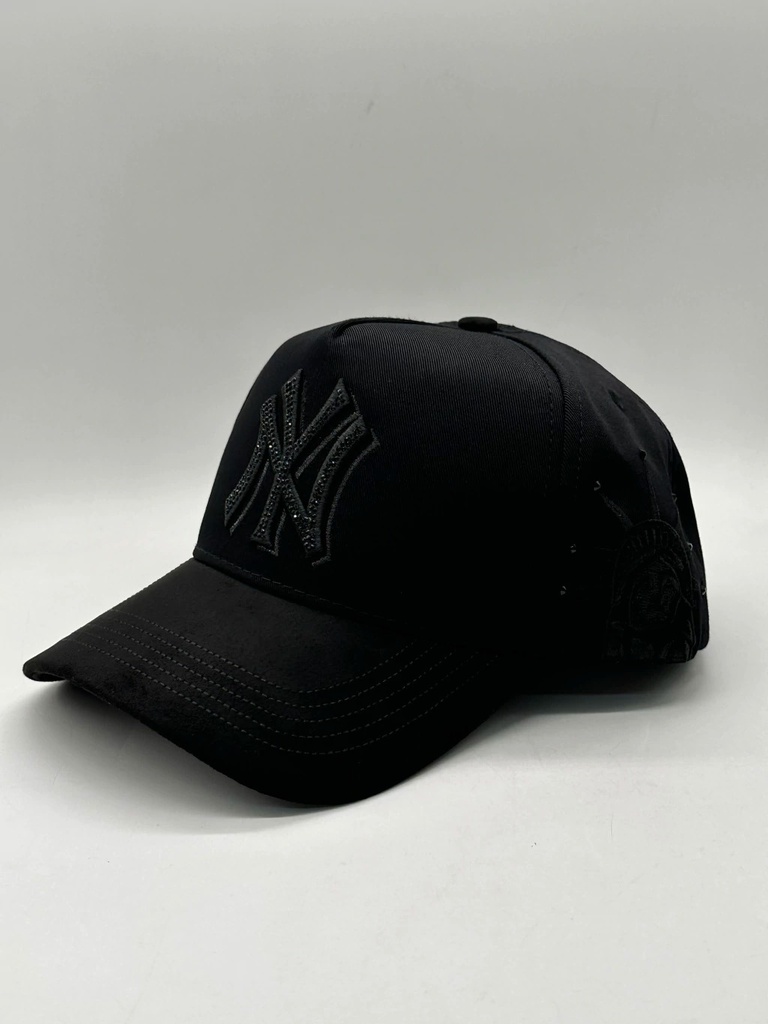 BIGG BOSS X KEVIN HATS 101 NEW YORK TOTAL BLACK