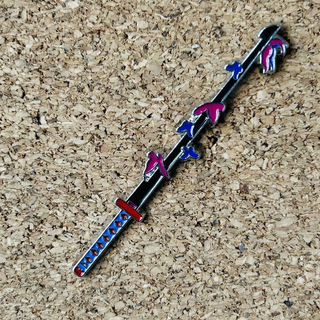 PIN DE KATANA KIMETSU