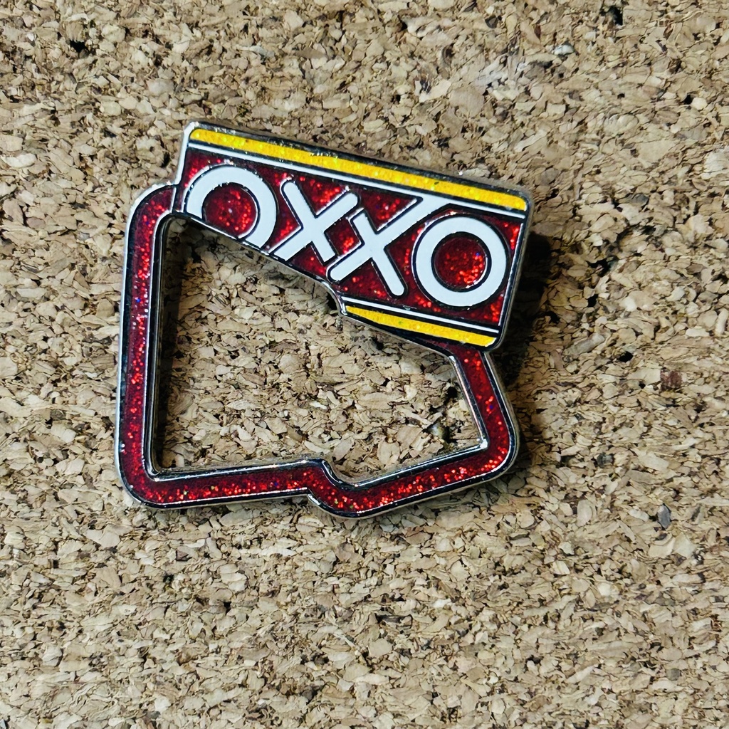PIN CONTORNO OXXO NEW ERA