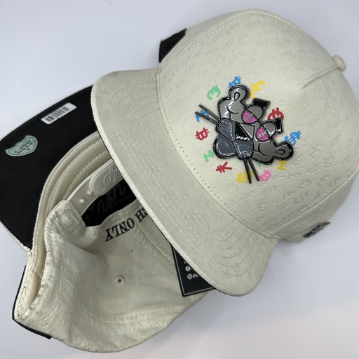 CASH ONLY PANTERA NEGRA FULL PRINT HUELLAS BLANCAS