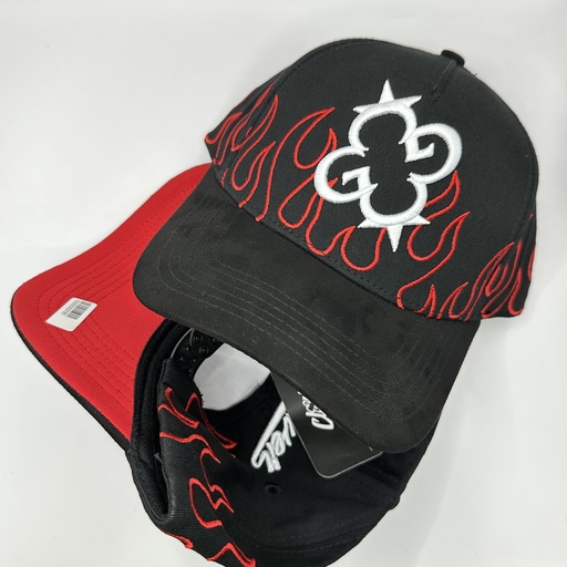 CLOVER GARMENTS LLAMAS ROJA Y NEGRA GAMUZA